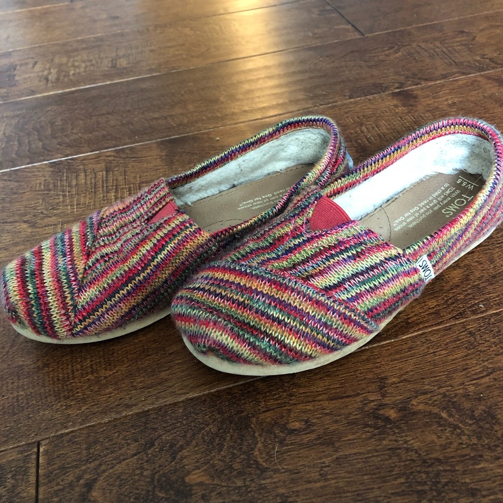 🌼 2 for $15 🌼 Colorful Rainbow Toms